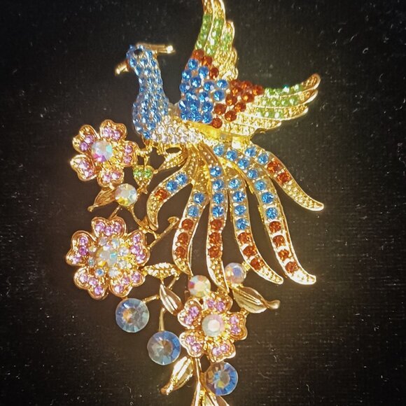 Jewelry - This Is a Colorful Rhinestone Peacock or Phoenix Brooch.